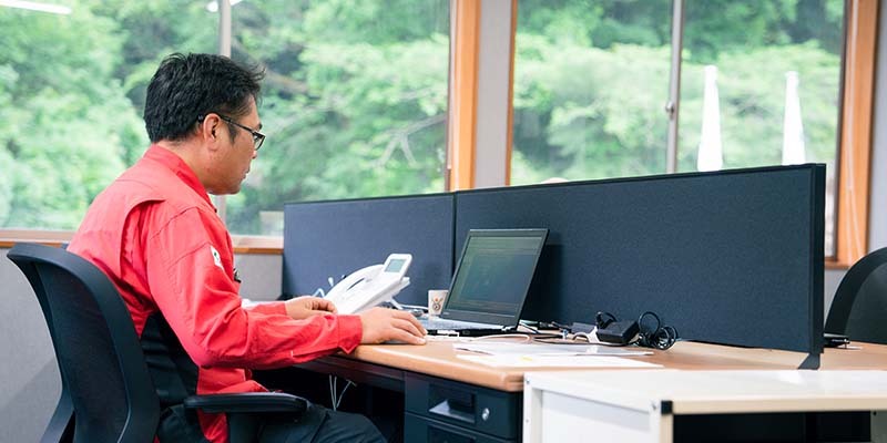 先輩社員の声
